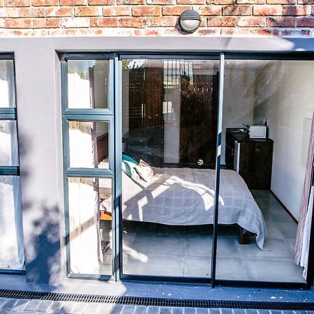 Peaceful 1-Bedroom Flatlet, 10 Min From The Beach Kapstaden Eksteriør billede