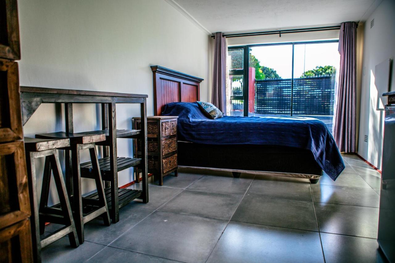 Peaceful 1-Bedroom Flatlet, 10 Min From The Beach Kapstaden Eksteriør billede